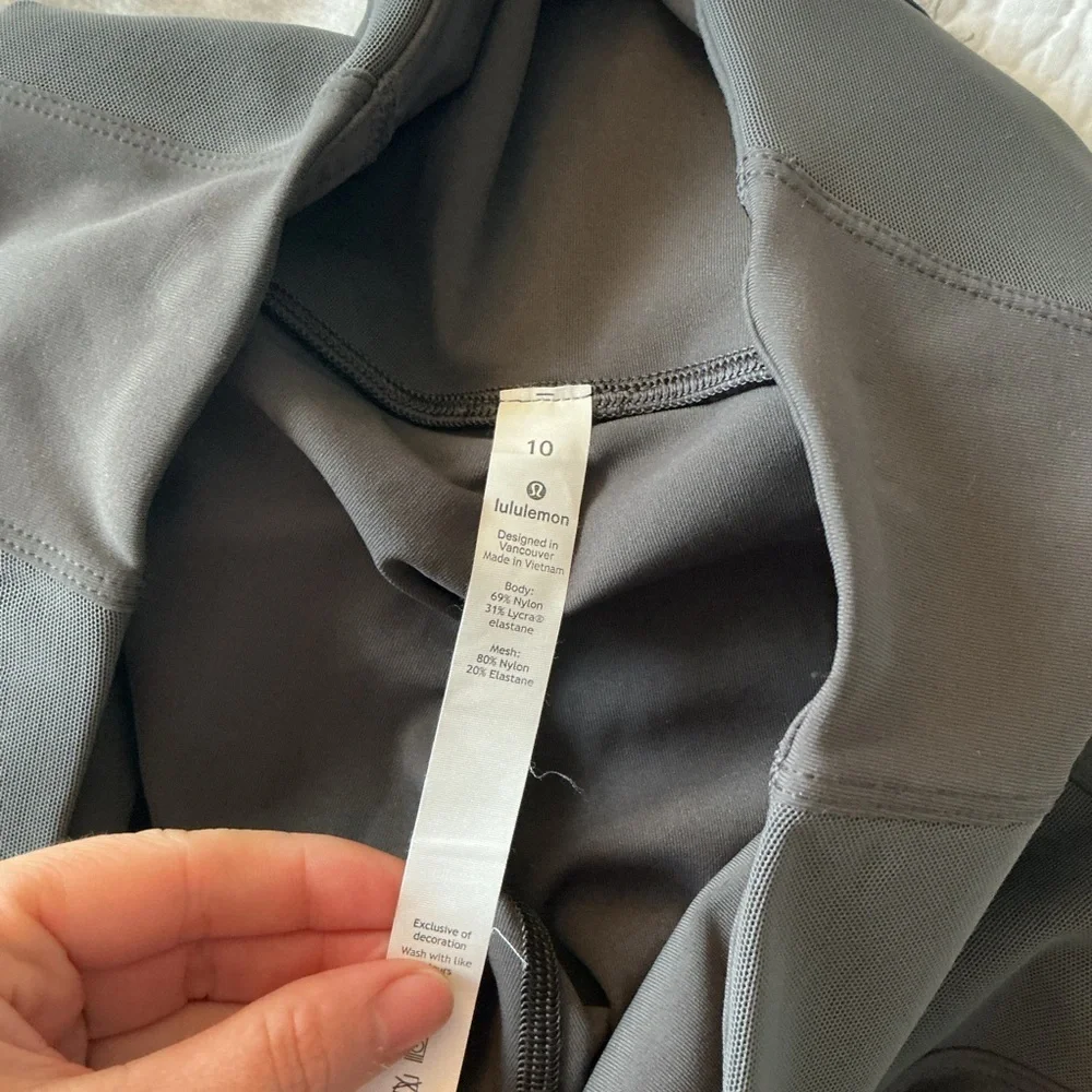 Lululemon Limited Edition LAB Collection Leggings size 10‎